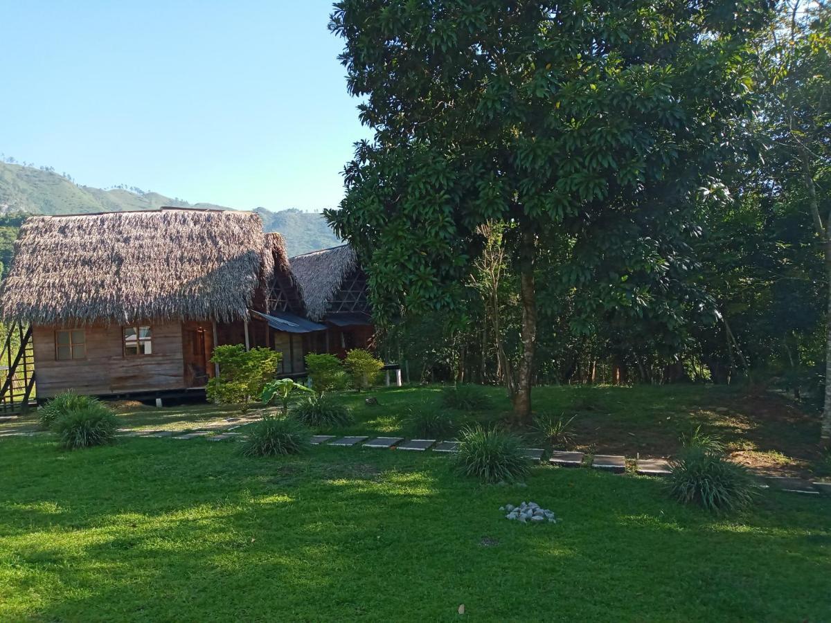Pachamaya River Hostel Lanquín Esterno foto