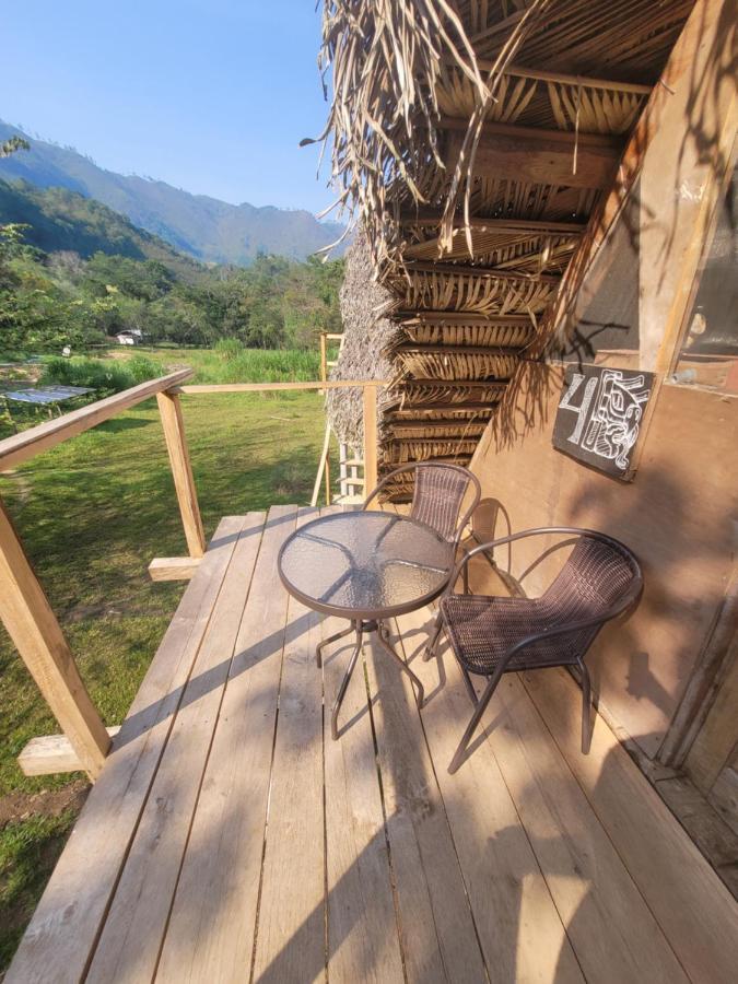 Pachamaya River Hostel Lanquín Esterno foto