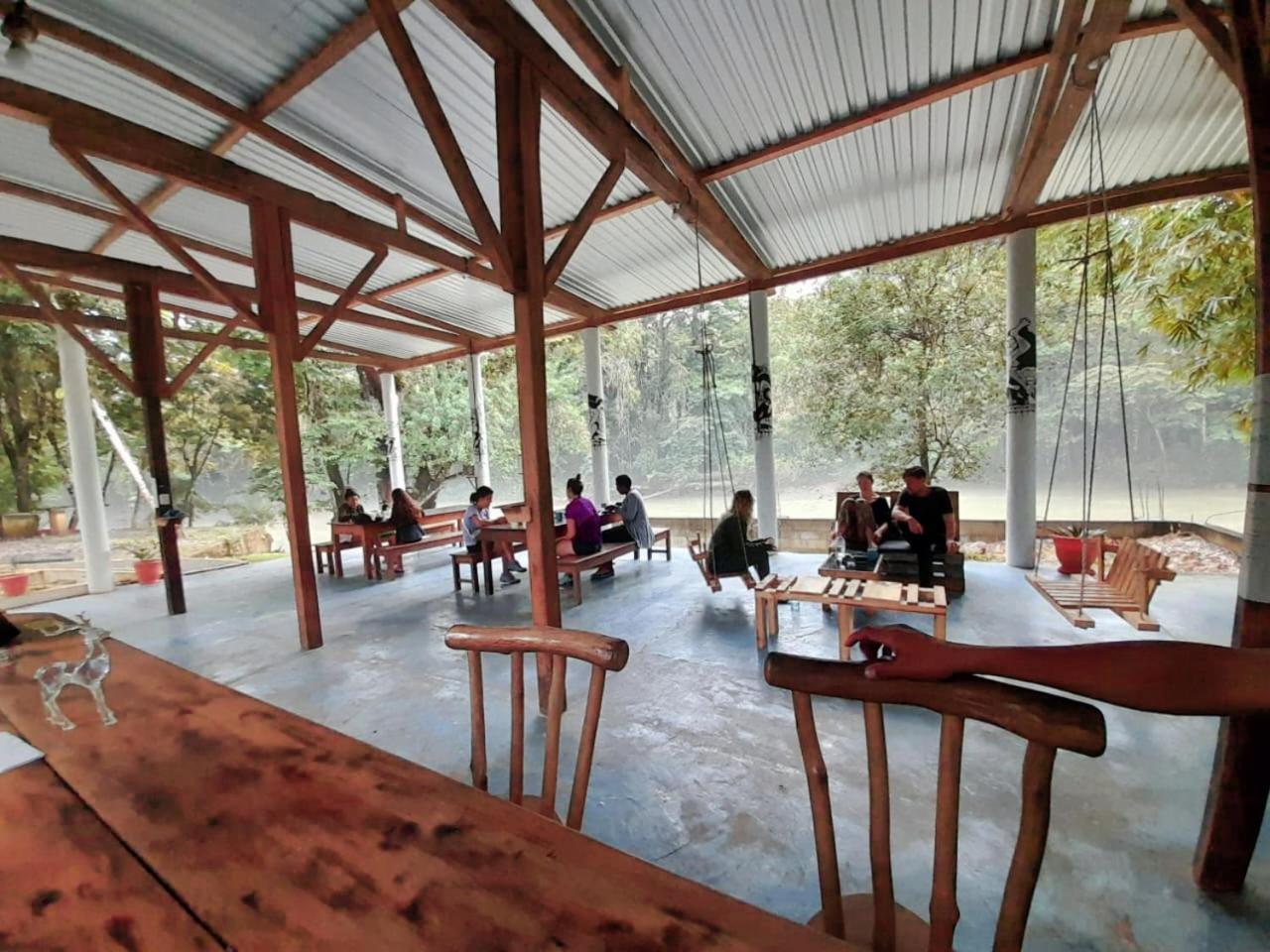 Pachamaya River Hostel Lanquín Esterno foto